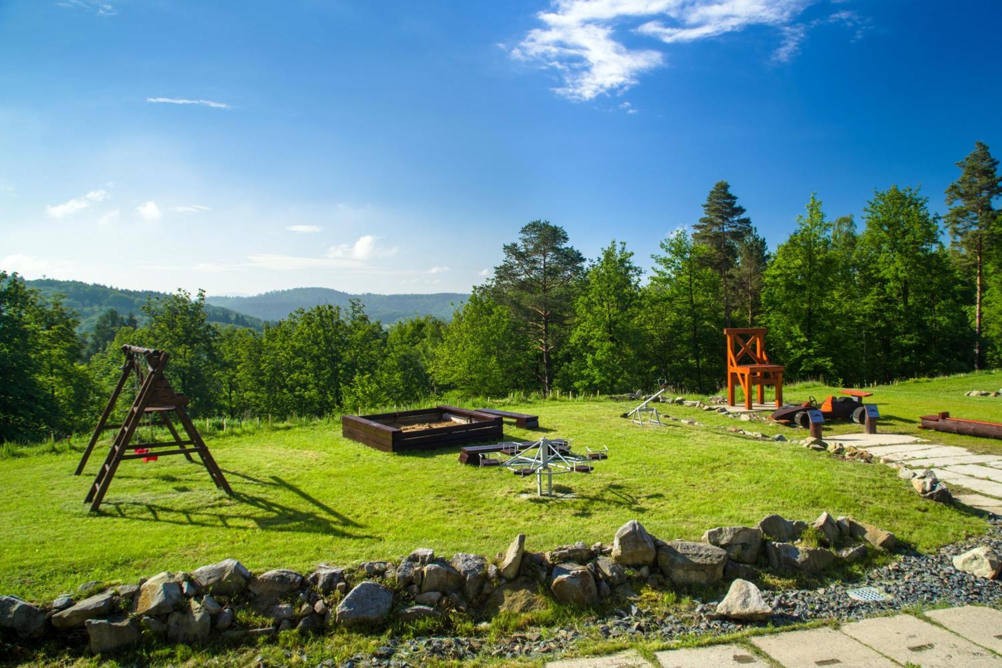 Rodinne Chaty Moravanpark - Ubytovani V Srdci Valasska Podkopná Lhota Exteriér fotografie
